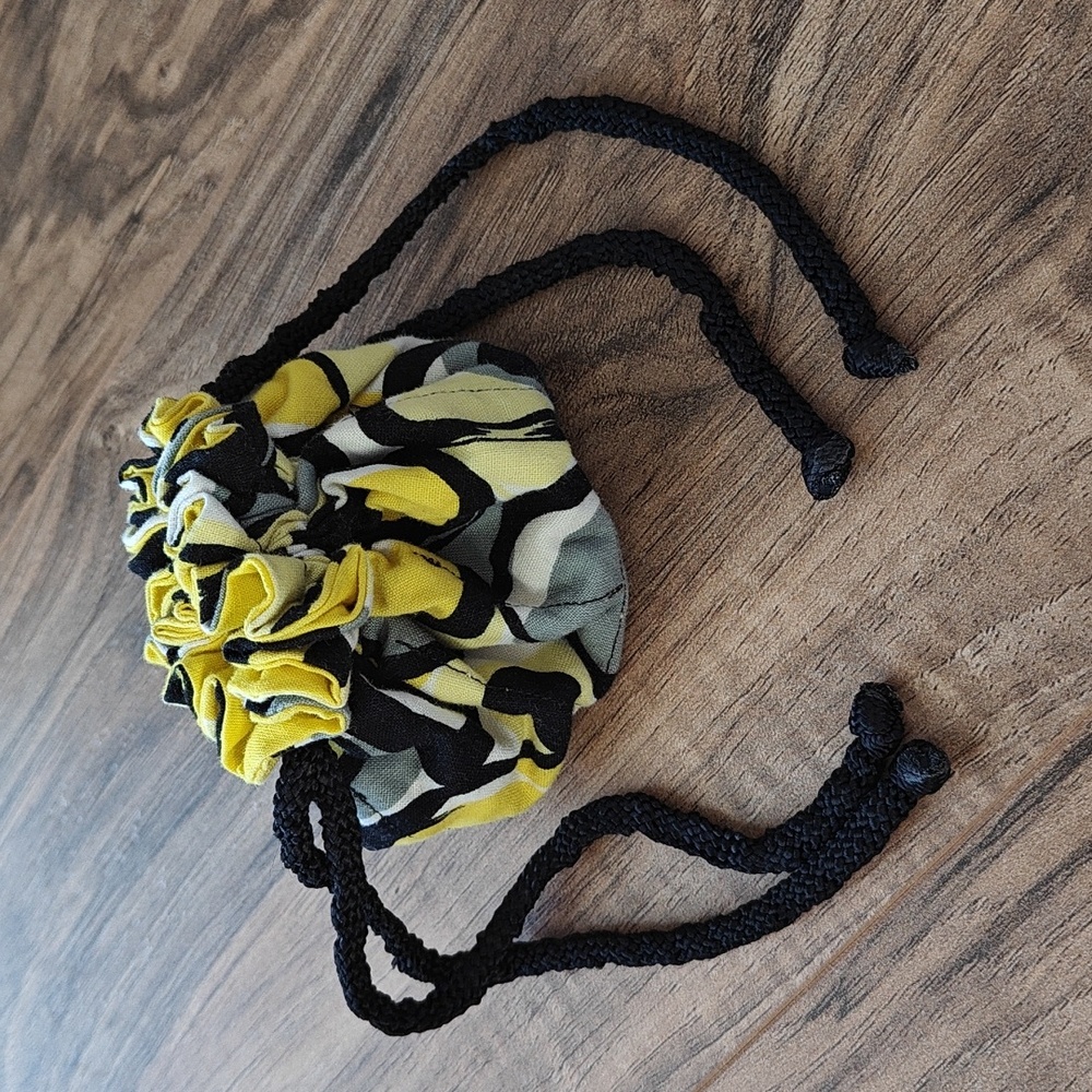 EUC Travel jewelry holder